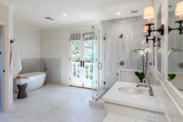 1205 Trinity Drive, Menlo Park CA: https://media.crmls.org/mediaz/5b3fa1bf-971c-43cd-a573-d1f1d8ec581c.jpg