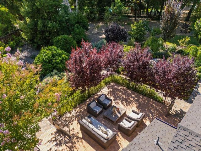 19273 Citrus Lane, Saratoga CA: https://media.crmls.org/mediaz/5b3fa325-cf29-43ed-b7d2-5504a53e2be6.jpg