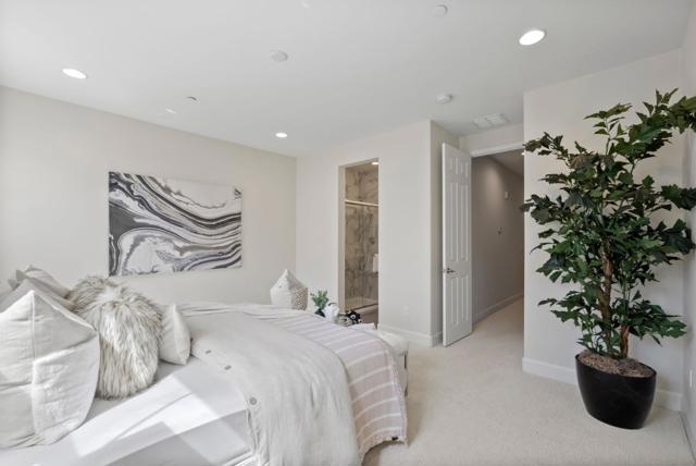 483 Rialto, San Jose CA: https://media.crmls.org/mediaz/5b405751-08fe-4a7a-b45c-158f77f6179f.jpg