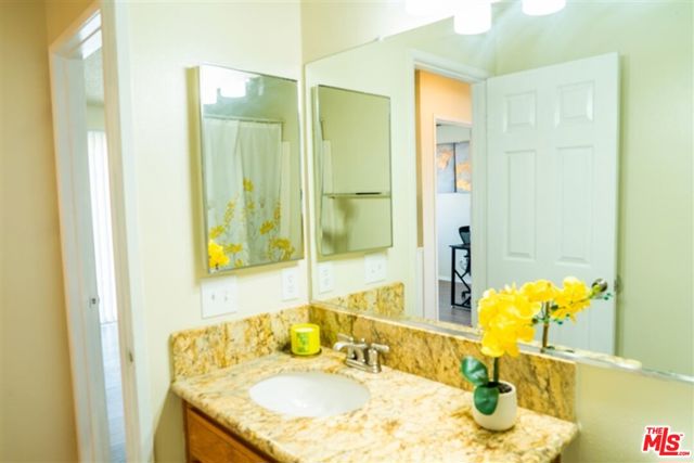 37411 Sheffield Drive, Palmdale CA: https://media.crmls.org/mediaz/5b409a07-2eea-4555-9f21-18a2b9684ff5.jpg