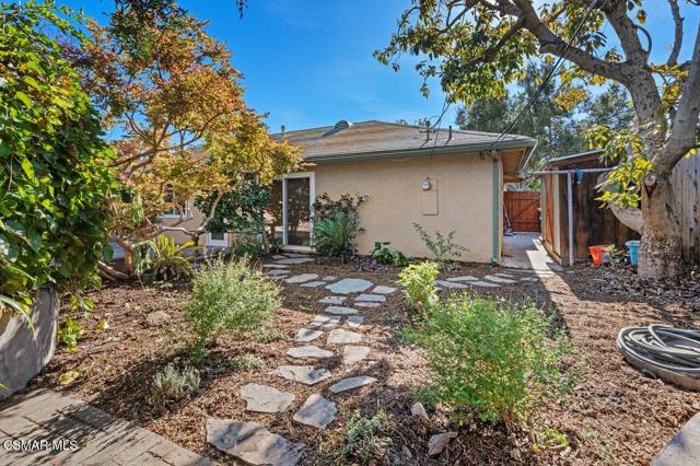 3359 Ridden Street, Camarillo CA: https://media.crmls.org/mediaz/5b40d597-b2bb-45a0-a6b5-566e5c7fecc4.jpg