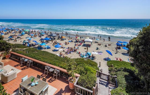 2977 Ocean Street, Carlsbad CA: https://media.crmls.org/mediaz/5b42adb3-477a-4e9f-83df-300b05f343f8.jpg