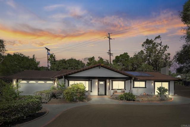 752 Quiet Place, Escondido CA: https://media.crmls.org/mediaz/5b4301ba-e41d-4e94-b090-c471c2137cc4.jpg