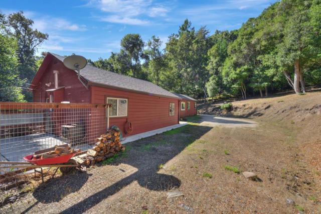 900 Mesa Grande Road, Aptos CA: https://media.crmls.org/mediaz/5b434965-cfe4-4869-93a1-677479f39314.jpg