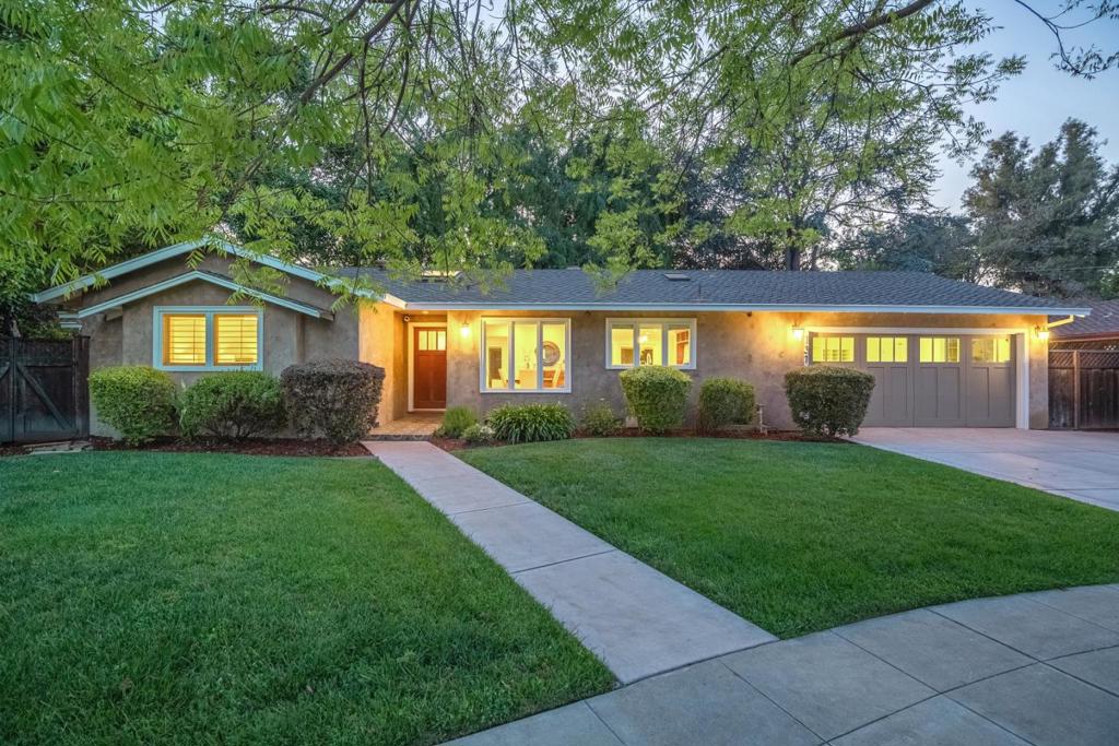 137 Fairmead Lane
