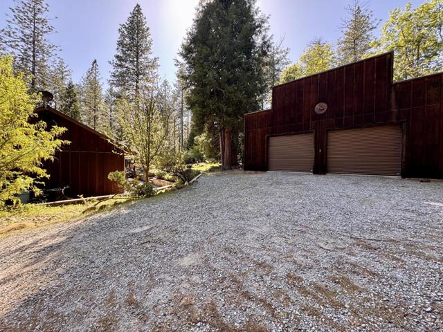14543 Kathy Lane, Pioneer CA: https://media.crmls.org/mediaz/5b449456-8565-47a0-bf85-205350666ad2.jpg