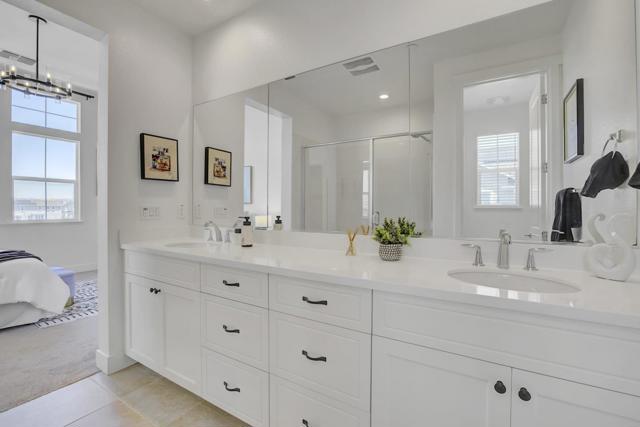 37356 Suncrest Street, Newark CA: https://media.crmls.org/mediaz/5b456765-fd08-4850-b8da-9c1f8b9d3261.jpg
