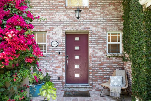 426 8th Avenue, Menlo Park CA: https://media.crmls.org/mediaz/5b45f1c9-c7e2-477b-a389-a3100df82fa0.jpg