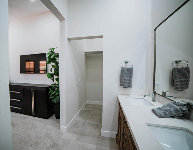 Image 12 of 26 For 41457 Woodhaven Drive