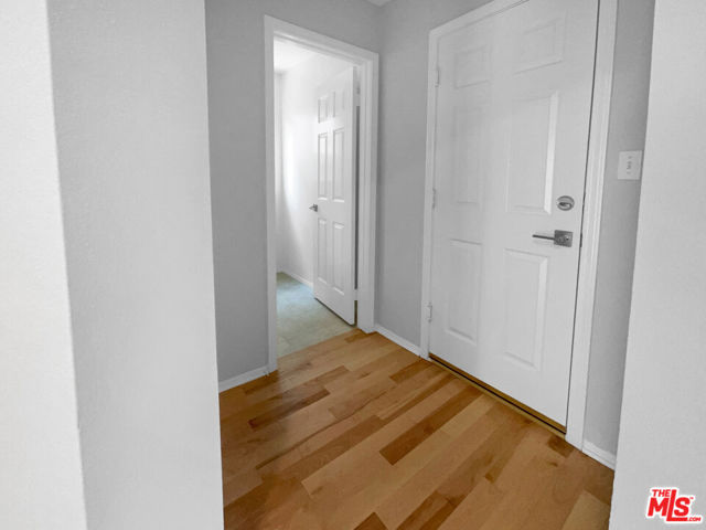 650 Twin Peaks Avenue photo 8