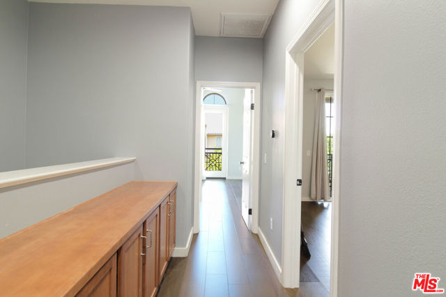 28562 Herrera Street, Valencia CA: https://media.crmls.org/mediaz/5b49cc5d-7294-4e2c-86b5-4dcaf378fa39.jpg