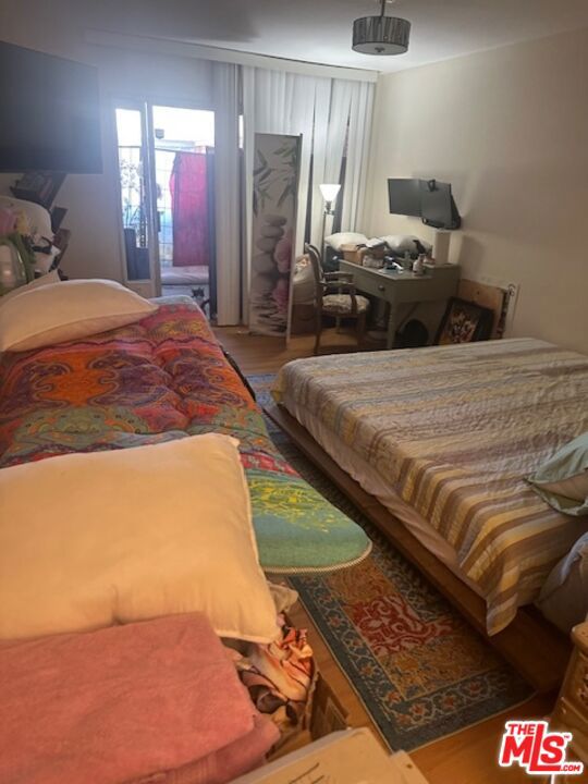 4628 Maytime Lane, Culver City CA: https://media.crmls.org/mediaz/5b4a706f-4641-4a38-95b8-317f023640c1.jpg