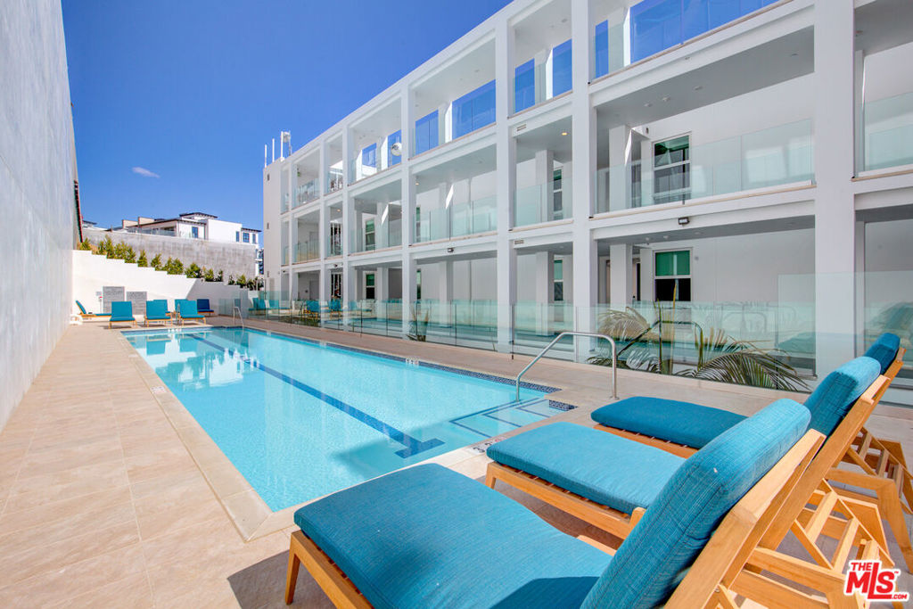 MLS #25606567 image #17