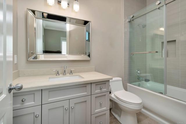 3026 Via Loma, Fallbrook CA: https://media.crmls.org/mediaz/5b4b94ff-e968-479e-8527-c23673dad580.jpg