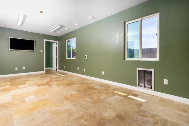 Detail Gallery Image 26 of 36 For 8364 Lake Ashwood Ave, San Diego,  CA 92119 - 4 Beds | 2/1 Baths
