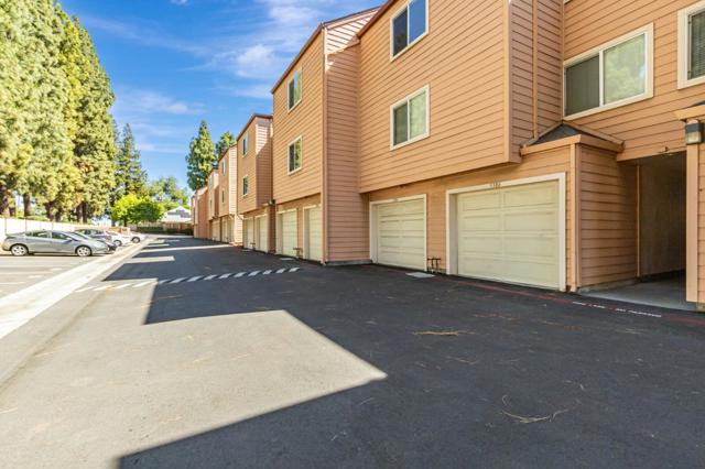 5386 Borneo Circle, San Jose CA: https://media.crmls.org/mediaz/5b4ced9d-58e5-4d9a-bf21-e91bd42b4a37.jpg