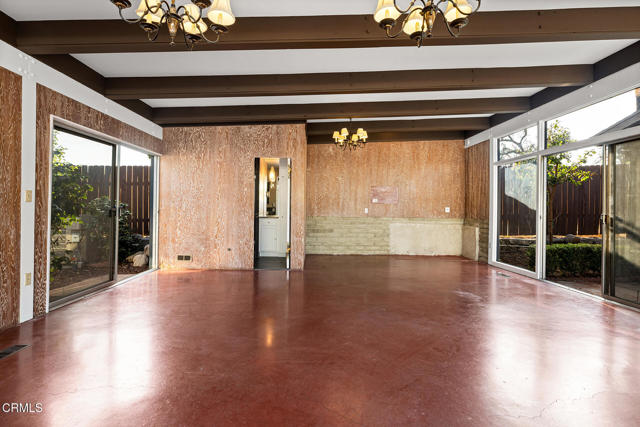 259 Acacia Street, Altadena CA: https://media.crmls.org/mediaz/5b4d3425-7e2c-487c-b0f8-af78a7fa90df.jpg
