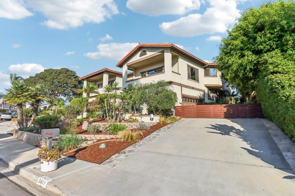 2411 Sacada Circle