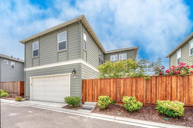 267 Sandy Gulch Drive, Marina CA: https://media.crmls.org/mediaz/5b4edd88-b75a-4f16-9a30-96dba40552d7.jpg
