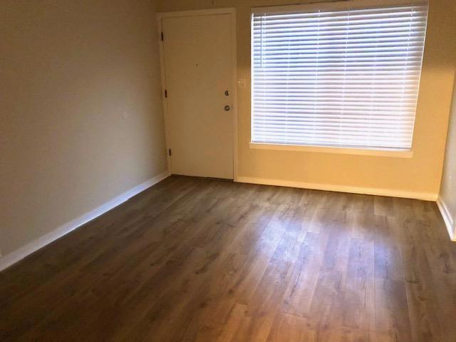 577579 Miller Avenue, South San Francisco CA: https://media.crmls.org/mediaz/5b4f5e3d-3b44-48b3-94c1-a5710bee4a99.jpg