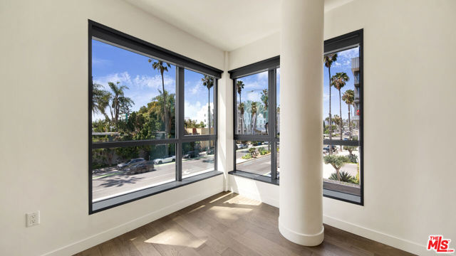 Image 12 of 60 For 1755 Ocean Avenue 303