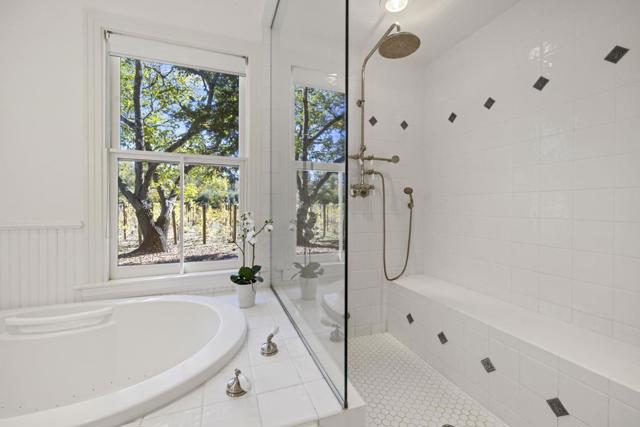 2551 Grant Street, Calistoga CA: https://media.crmls.org/mediaz/5b4f6faa-a37f-4470-bfa8-8f949cfb28cc.jpg