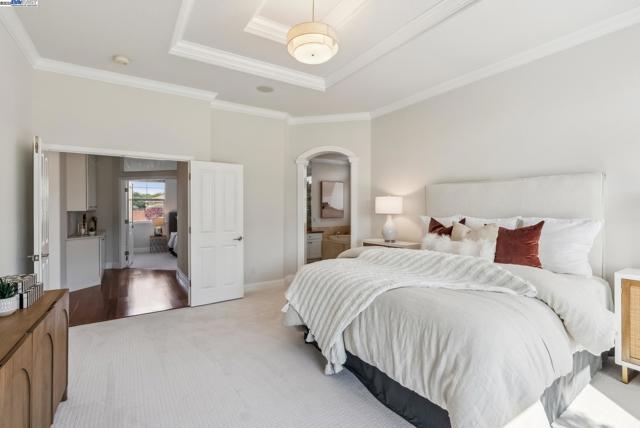 3879 Blackstone Ct, Castro Valley CA: https://media.crmls.org/mediaz/5b52083d-4823-4d7e-9693-0a5c4af2f81e.jpg