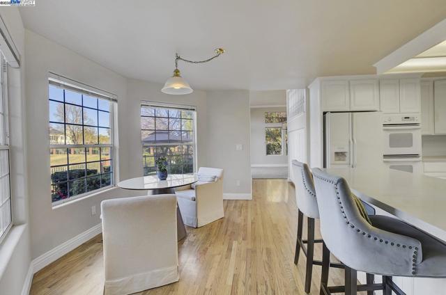 5771 Gateway Ct, Discovery Bay CA: https://media.crmls.org/mediaz/5b523ea1-52c4-4a66-9e26-1987285793cd.jpg