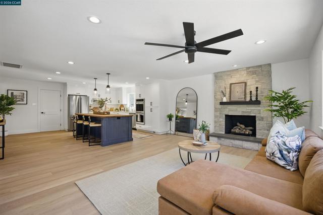 Image 12 of 47 For 1430 Carpenter Rd