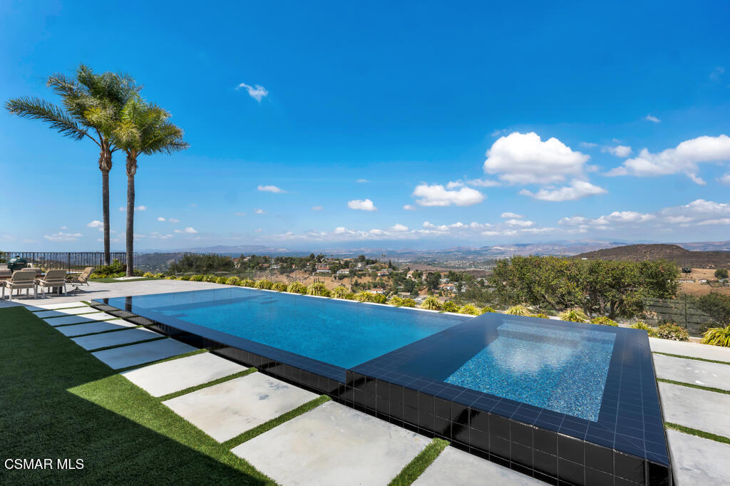 4066 Calle Del Sol