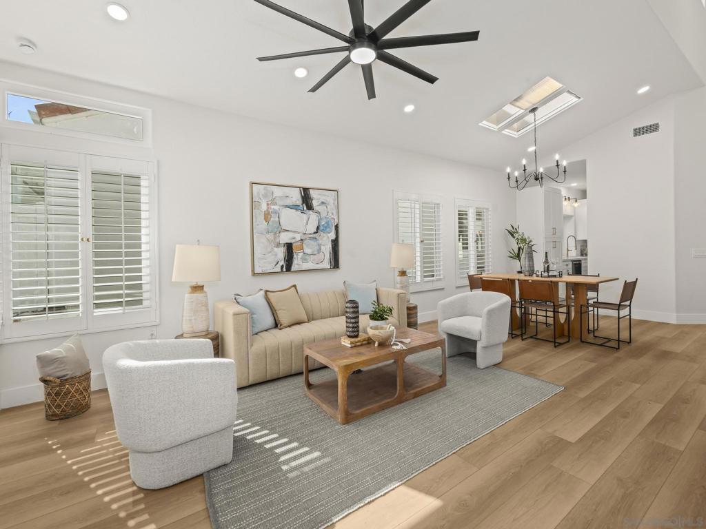 MLS #250043606SD image #10