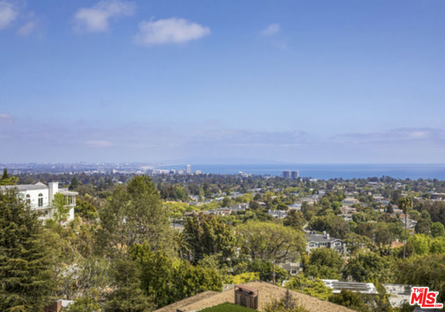 Drew Fenton | 1330 Monument Street Pacific Palisades CA | MLS: 6520874