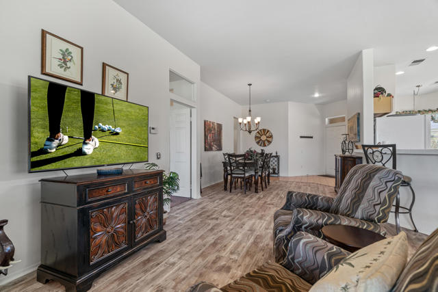 44591 S Heritage Palms Drive, Indio CA: https://media.crmls.org/mediaz/5b55b113-969d-419c-b9c5-ee52f3e5a371.jpg