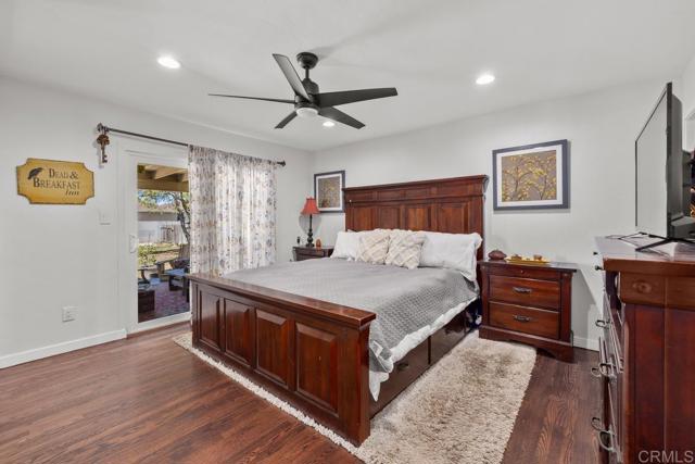 852 5th Street, Imperial Beach CA: https://media.crmls.org/mediaz/5b55e1c7-6086-4e0a-b84f-24681bfe0bb7.jpg