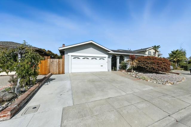 387 Menhaden Court, Foster City CA: https://media.crmls.org/mediaz/5b567941-ba47-43e3-a094-14e23fa4a323.jpg