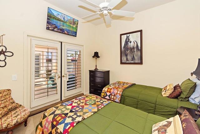 37948 Breeze Way, Palm Desert CA: https://media.crmls.org/mediaz/5b570e93-dfa1-46ee-a40f-b3c7c3404d0f.jpg