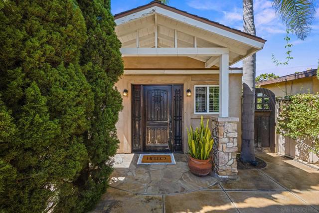 1568 Pacific Beach Dr, San Diego CA: https://media.crmls.org/mediaz/5b573964-cb23-4cf4-b9f8-f91dbce1d181.jpg