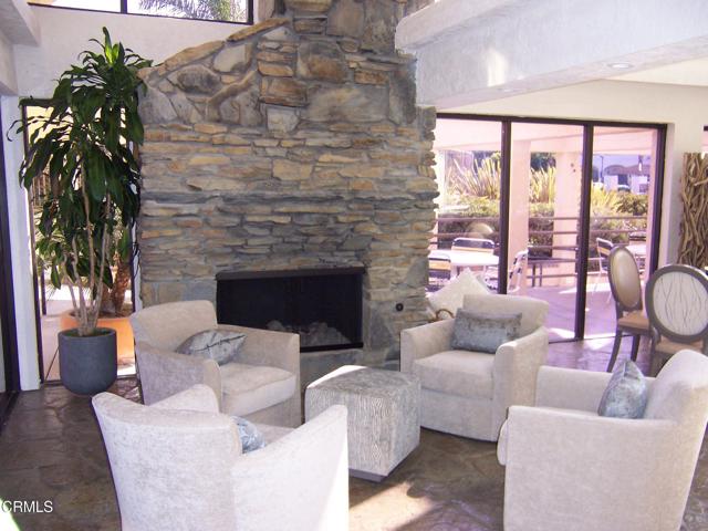 Detail Gallery Image 34 of 39 For 1941 Majorca Dr, Oxnard,  CA 93035 - 2 Beds | 2 Baths