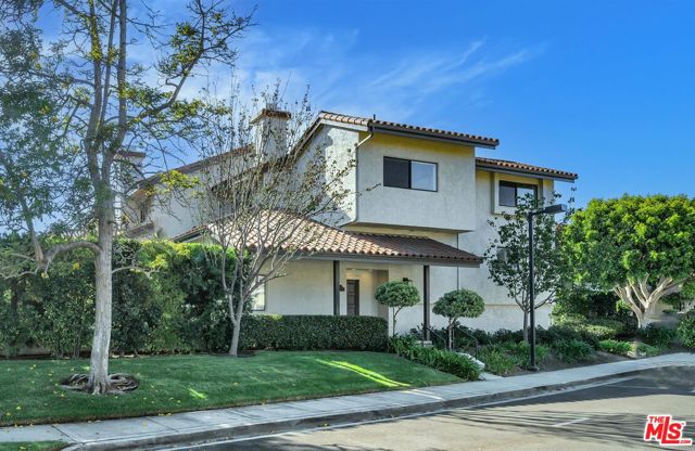 1 Coronado Court, Manhattan Beach, California 90266, 3 Bedrooms Bedrooms, ,2 BathroomsBathrooms,Residential,Sold,Coronado,22176981