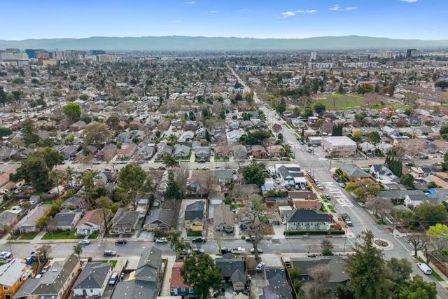 Image 33 of 37 For 481 18th Street