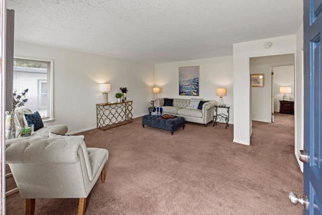 1103 Presidio Boulevard, Pacific Grove CA: https://media.crmls.org/mediaz/5b5b8025-5604-4c40-93ae-33192d634635.jpg