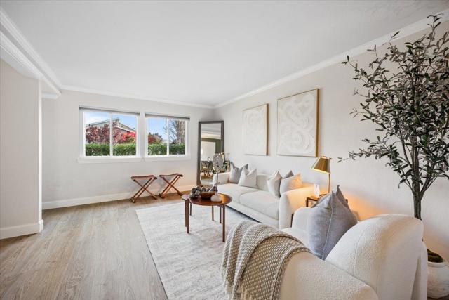 714 Comet Drive, Foster City CA: https://media.crmls.org/mediaz/5b5cfc0a-4310-43ff-b8fc-79a24243da0b.jpg