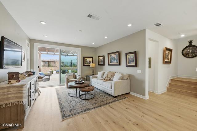 1894 Malalenca Road, Santa Paula CA: https://media.crmls.org/mediaz/5b5d2cec-b7f6-473a-bd51-987d461fd5d1.jpg