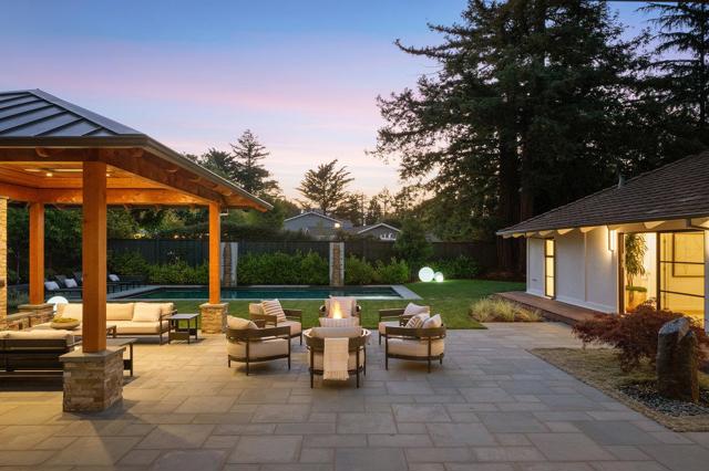 45 Kammerer Court, Hillsborough CA: https://media.crmls.org/mediaz/5b5f1002-b32c-4fc1-93cf-696cda4cf387.jpg