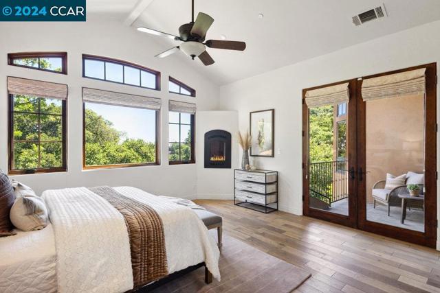 Image 23 of 60 For 1740 Toyon Rd