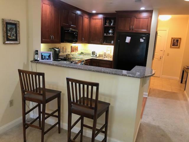 10 Crystal Springs Road, San Mateo CA: https://media.crmls.org/mediaz/5b60b6ee-5965-4873-90d5-9c766059e8ab.jpg