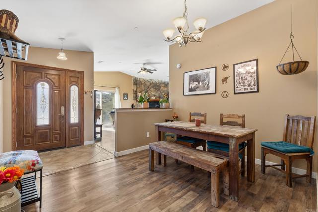 Detail Gallery Image 6 of 42 For 10619 Boulder Creek Rd, Descanso,  CA 91916 - 3 Beds | 2 Baths