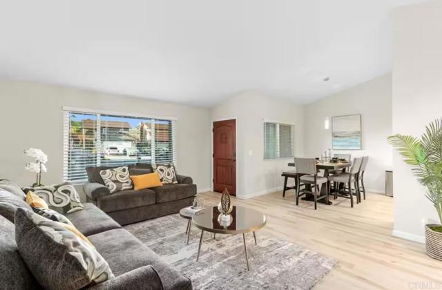 Detail Gallery Image 6 of 28 For 409 Pesca Ct, Spring Valley,  CA 91977 - 3 Beds | 2 Baths