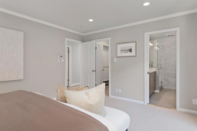 60 Vasilakos Way, Menlo Park CA: https://media.crmls.org/mediaz/5b623b13-4ff0-4d0b-9140-ae1fd7fe46a2.jpg