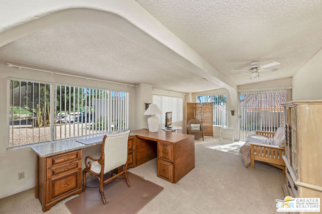64670 Pinehurst Circle, Desert Hot Springs CA: https://media.crmls.org/mediaz/5b626f1c-0ebc-49ab-a00a-3970df9b3156.jpg